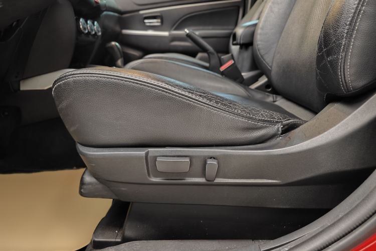 Used Mitsubishi ASX 2013 2.0L CVT Two-Wheel Drive Luxury Edition
