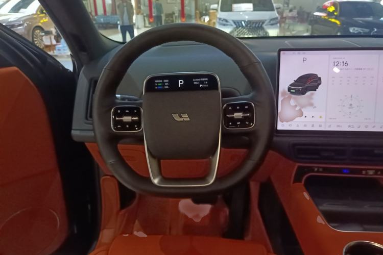 Used Li Auto L8 2024 Pro Model
