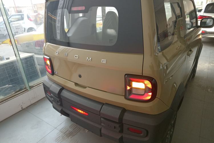 Used  Panda 2025 210km Panda Rider