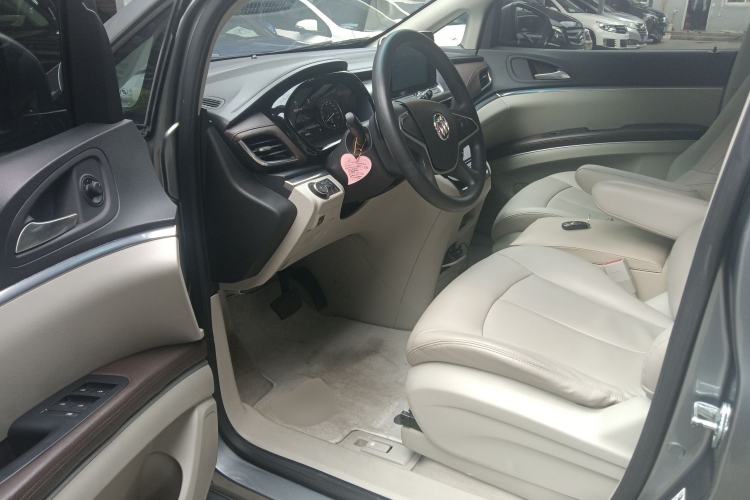 Used Buick GL8 2020 Land Cruiser Executive Class 652T Comfort Model