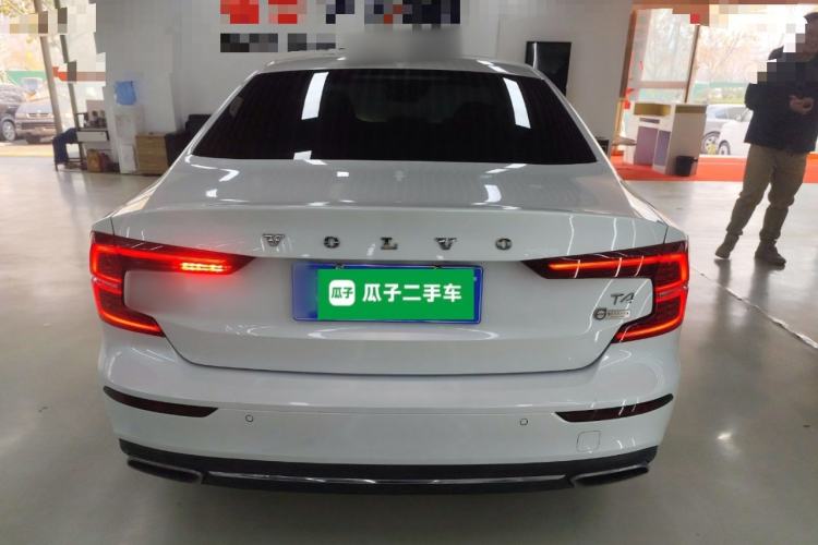 Used Volvo S60 2021 T4 Zhiyuan Luxury Edition