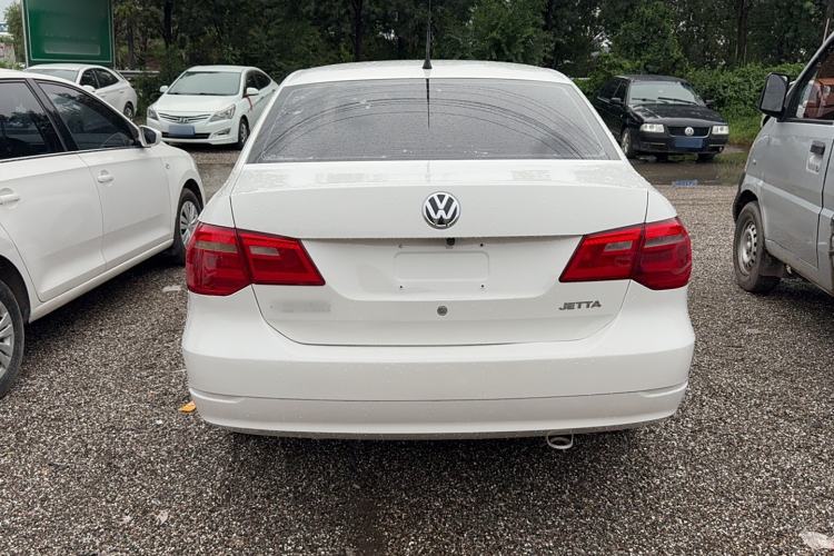 Used Volkswagen Jetta 2015 1.4L Manual Fashion Model
