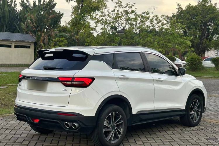 Used Geely Auto Coolray 2023 1.5T DCT Platinum Edition
