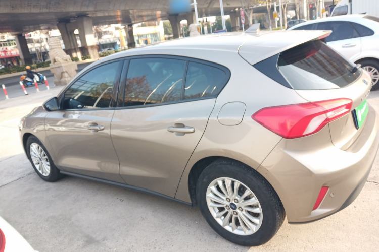 Used Ford Focus 2019 Hatchback EcoBoost 180 Automatic Trendy Model