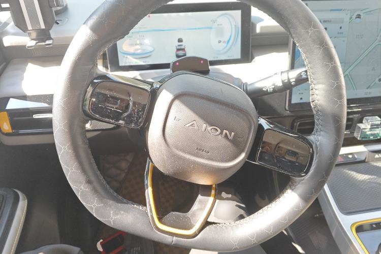 Used AION Y 2022 70 Tech Edition Ternary Lithium