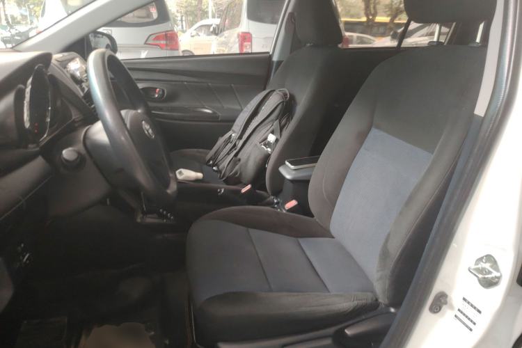 Used Toyota YARiS L 2019 1.5E CVT Dynamic Edition China VI compliant
