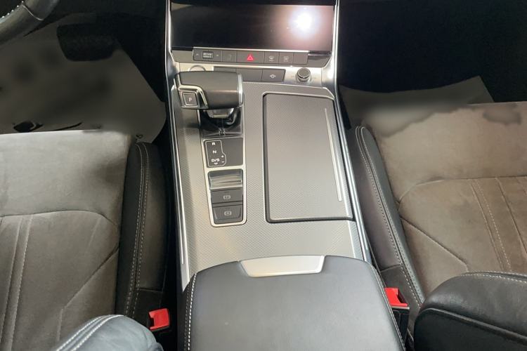 Used Audi A6L 2020 40 TFSI Luxury Dynamic Model
