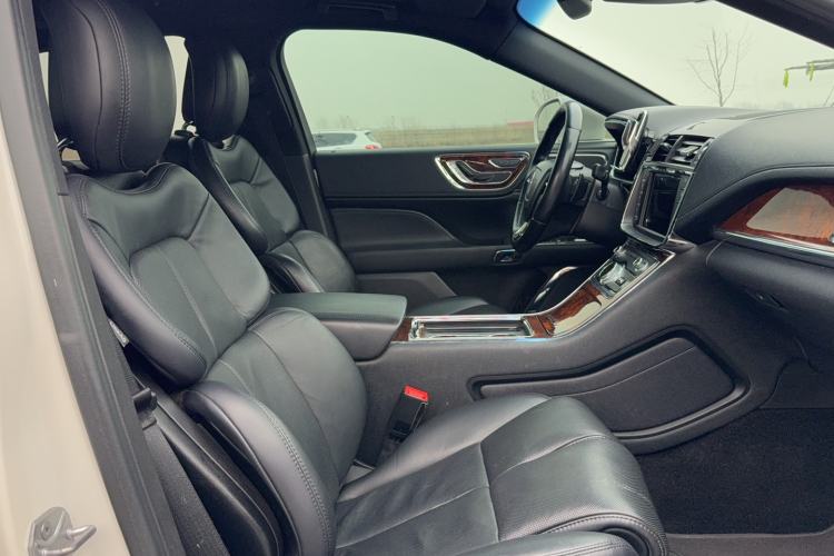 Used Lincoln Continental 2017 2.0T Two-Wheel-Drive Luxury Edition
