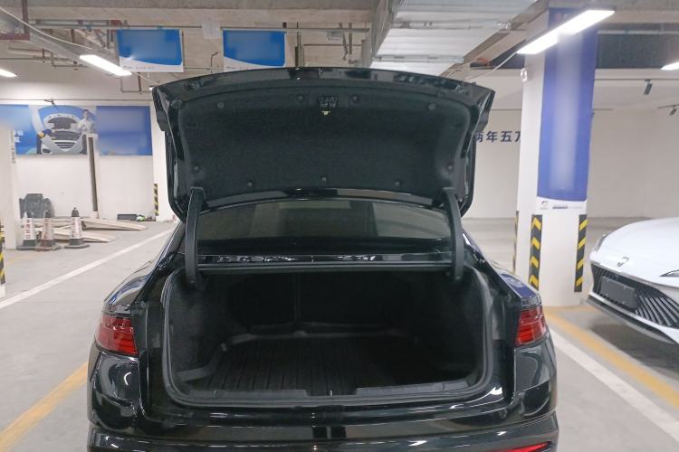 Used Geely Auto Preface 2023 2.0TD "Only This Verdant Green" Edition