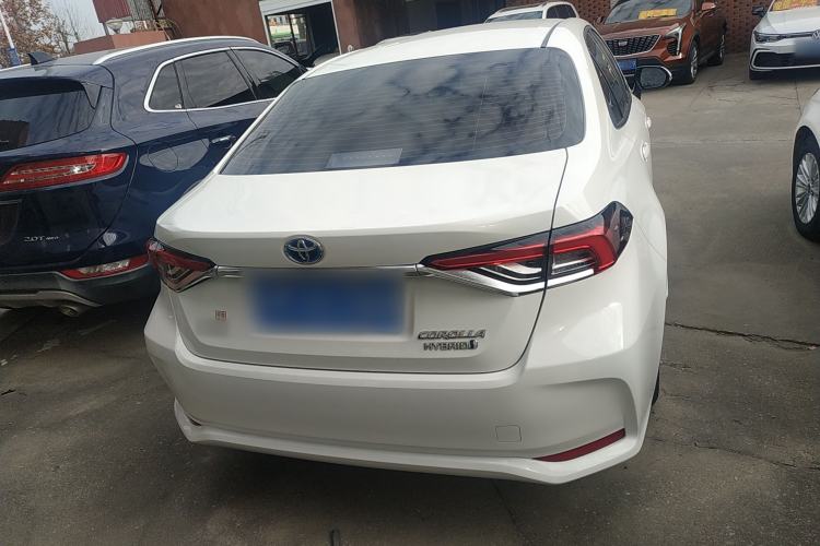 Used Toyota Corolla 2021 Dual-Motor 1.8L E-CVT Elite Edition
