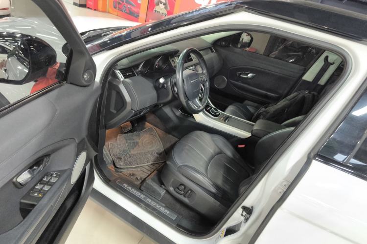 Used Land Rover Range Rover Evoque 2017 2.0T British-Style Prestige Edition
