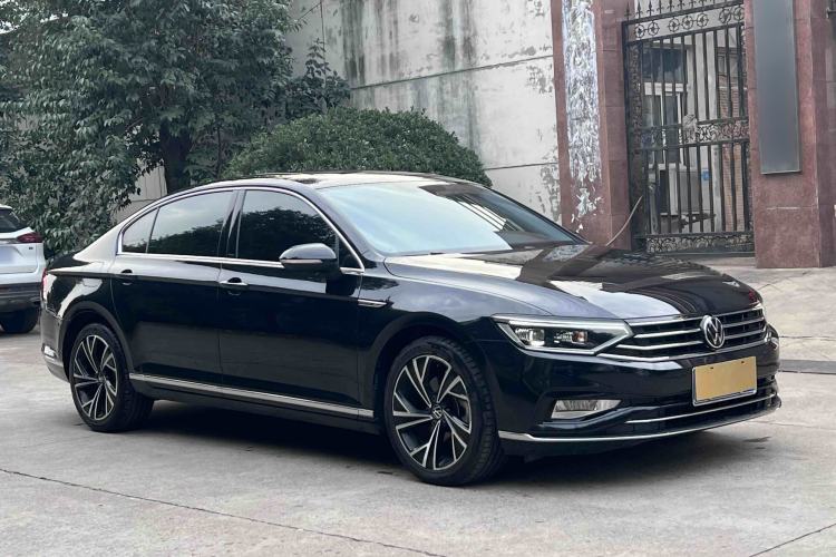 Used Volkswagen Magotan 2020 330TSI DSG Luxury Edition
