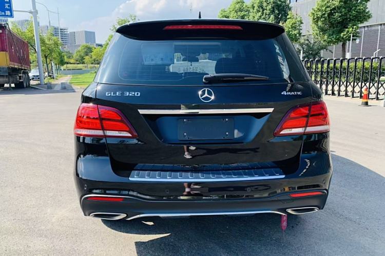 Used Mercedes-Benz GLE 2018 GLE 320 4MATIC Luxury Collection Edition
