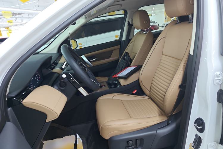 Used Land Rover Discovery Sport 2025 249 PS Performance Tech Edition
