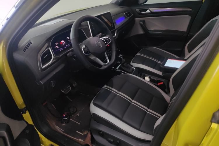 Used Volkswagen T-ROC 2023 300TSI DSG Two-Wheel Drive Starlight Edition
