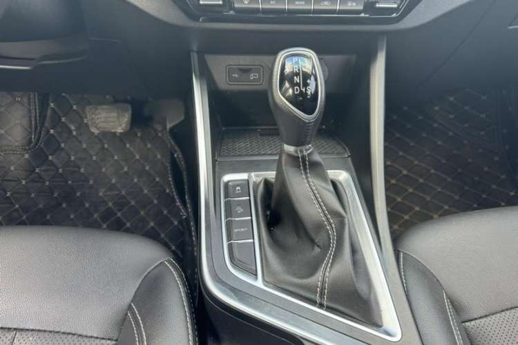 Used Geely Auto Vision X3 2019 Upgraded Model 1.5L CVT Elite Version
