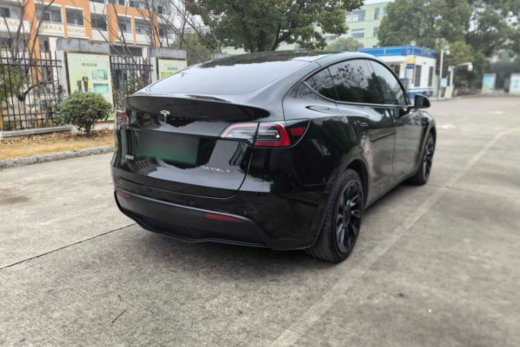 Used Tesla Model Y 2021 Standard Range Rear-Wheel Drive Version
