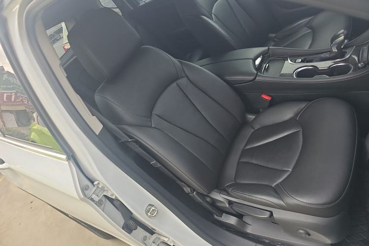 Used Buick Envision 2019 20T Two-Wheel Drive Elite Version China V Standard
