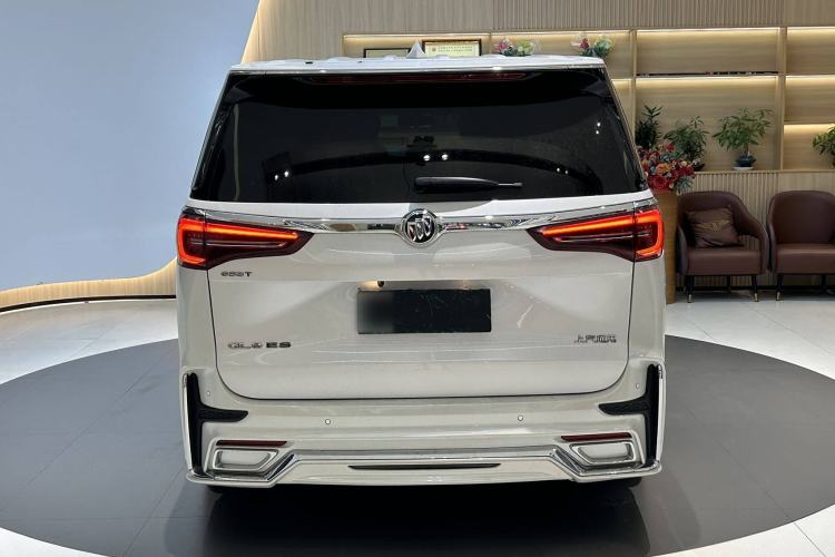 Used Buick GL8 2022 ES Landtrek 653T Comfort Edition
