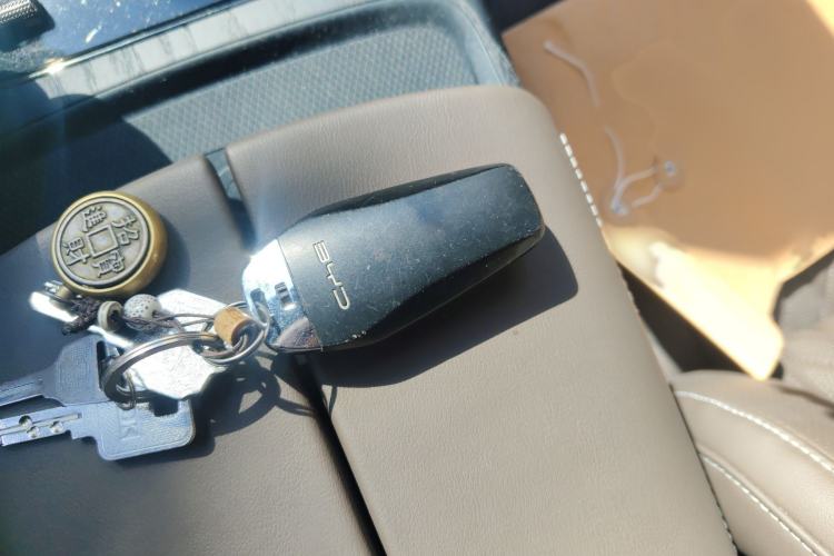 Used BYD Han 2022 DM-i 121KM Luxury Model
