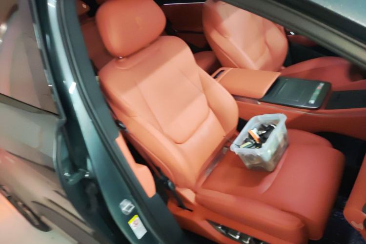 Used BYD Tang L 2025 DM 175KM Drone Player Edition