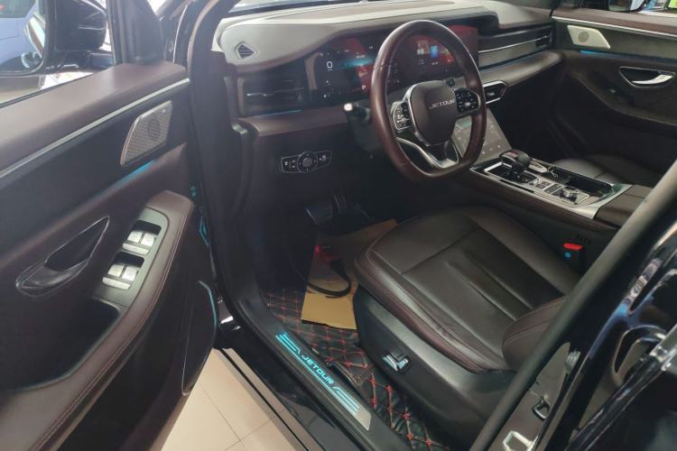 Used JETOUR X90 2023 Zilong 2.0T DCT Changsheng Edition 5-seater
