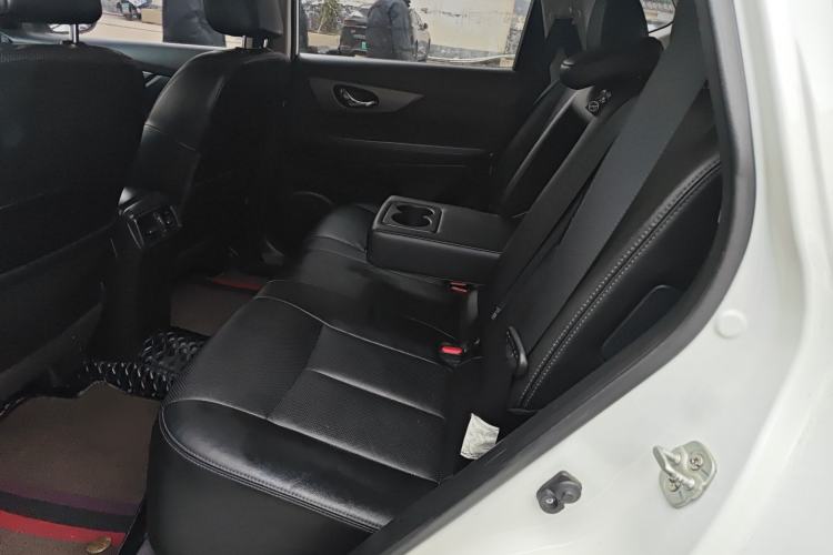 Used Nissan X-Trail 2014 2.0L CVT Comfort Edition 2WD