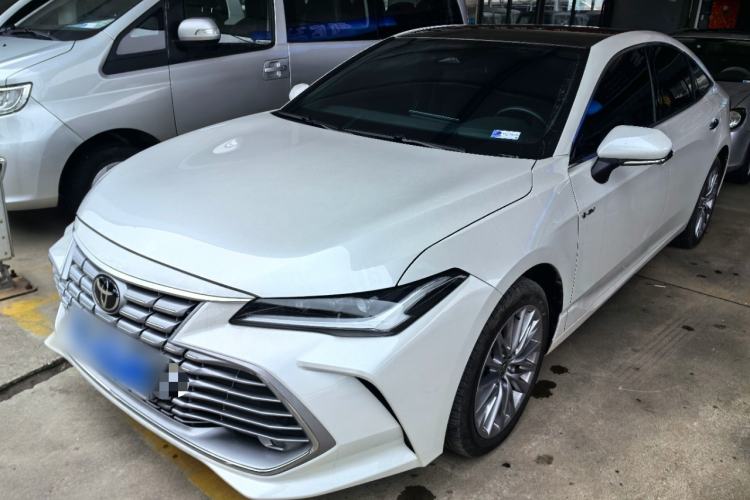 Used Toyota Avalon 2024 Dual-Motor 2.0L Luxury Edition