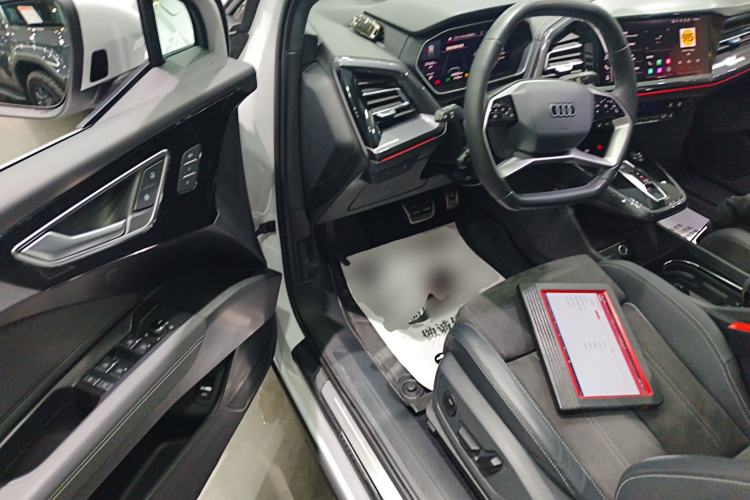 Used Audi Q4 e-tron 2023 40 e-tron Boundary Edition