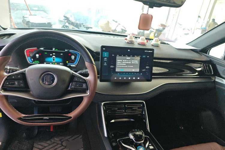 Used BYD Tang New Energy 2021 DM-i 112KM Prestige Model
