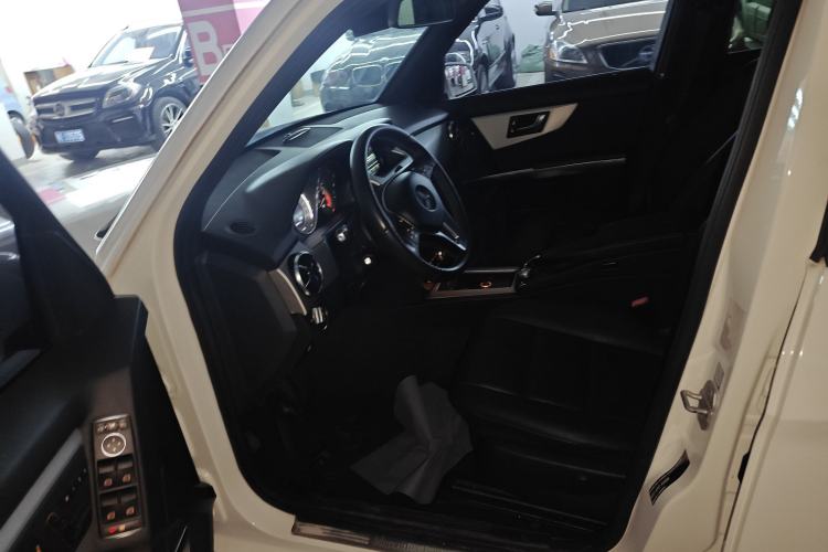 Used Mercedes-Benz GLK-Class 2013 Facelift GLK 300 4MATIC Fashion Edition