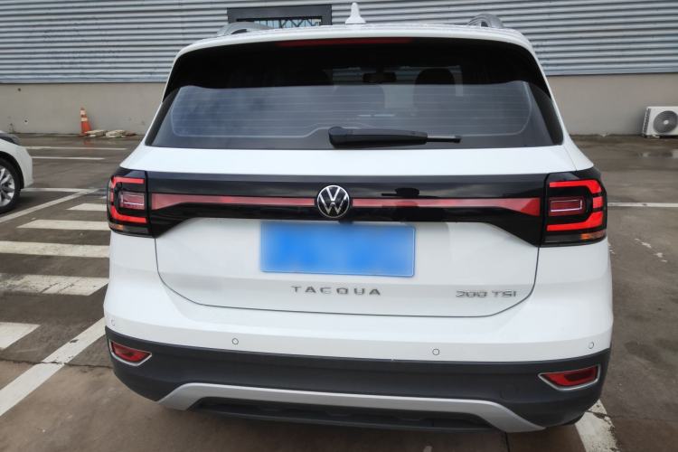 Used Volkswagen Tacqua 2023 200TSI DSG Joy-Connect Edition