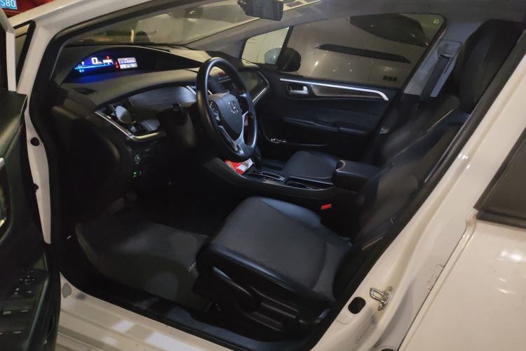 Used Honda Jade 2017 1.8L automatic Comfort version 5 seats