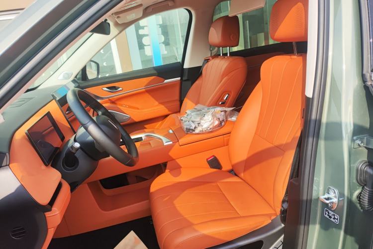 Used Wey Lanshan 2025 Four-Wheel Drive Ultra