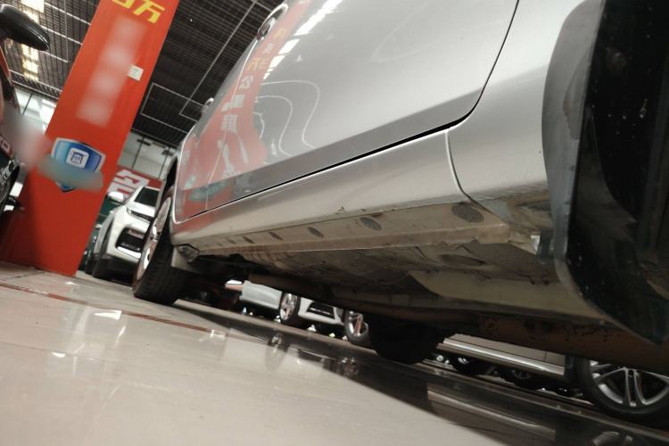 Used Toyota YARiS L 2017 1.5E CVT Dynamic Edition
