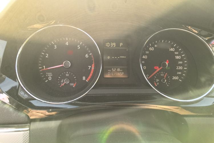 Used Volkswagen Sagitar 2015 230TSI Automatic Comfort Version