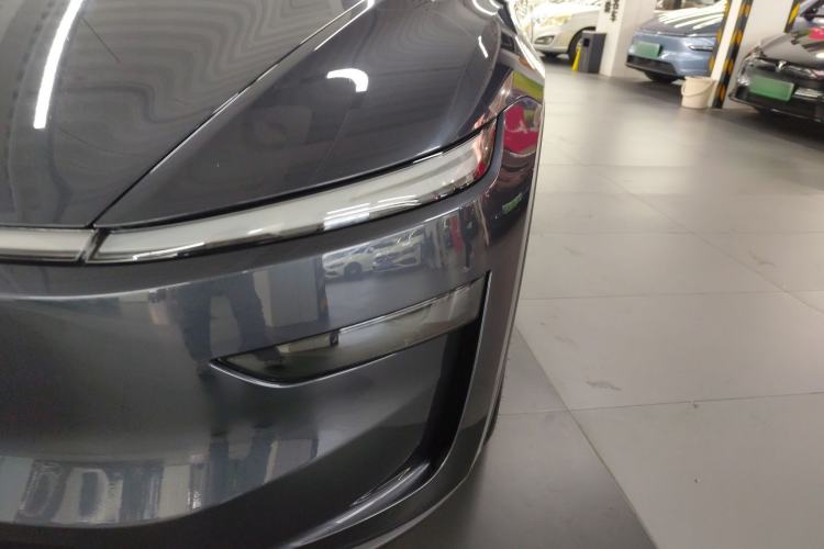 Used Tesla Model Y 2025 Rear-Wheel Drive First Edition
