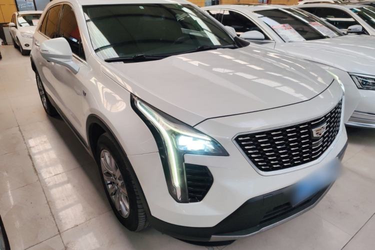 Used Cadillac XT4 2020 28T Two-Wheel-Drive Leading Version
