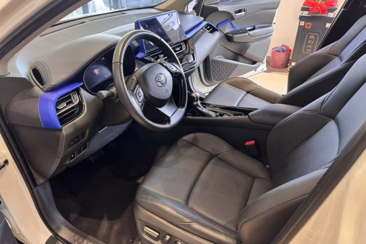 Used Toyota C-HR 2023 2.0L Luxury Edition
