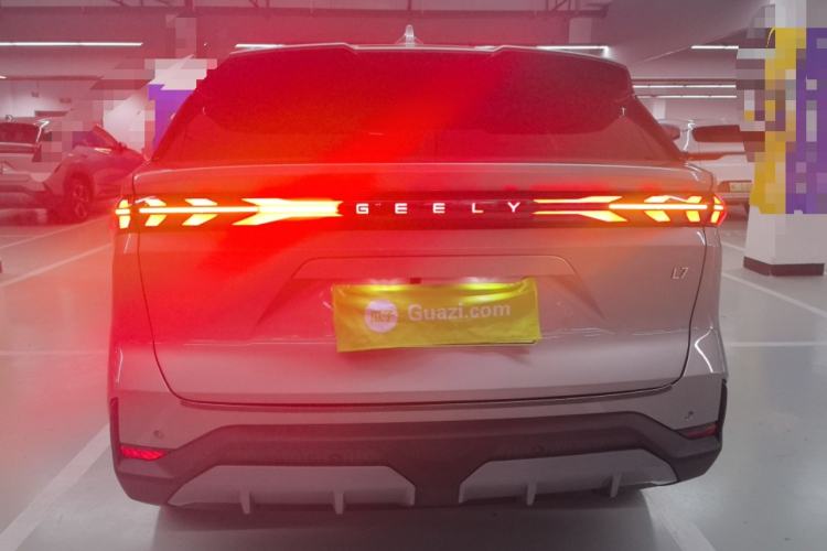 Used  L7 2023 1.5T 115 km Starship