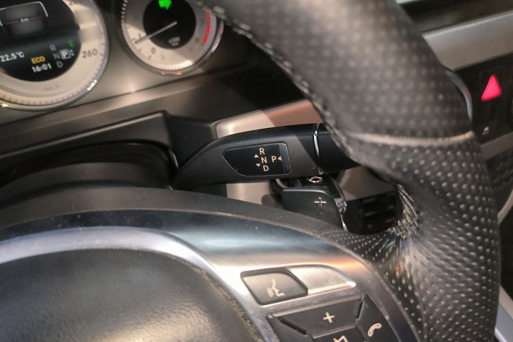 Used Mercedes-Benz GLK-Class 2015 GLK 260 4MATIC Dynamic Edition Ultimate Version
