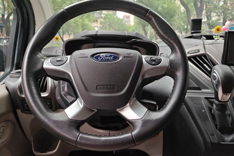 Used Ford Tourneo Custom 2017 2.0T Automatic Elite Version
