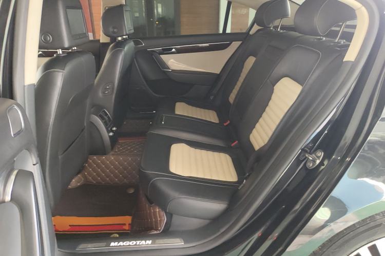 Used Volkswagen Magotan 2012 3.0 FSI Flagship Edition
