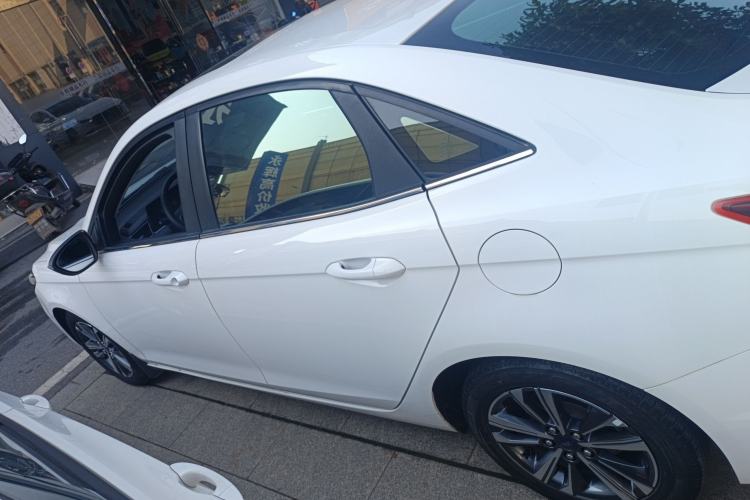 Used Ford Escort 2021 1.5L Automatic Diamond Edition
