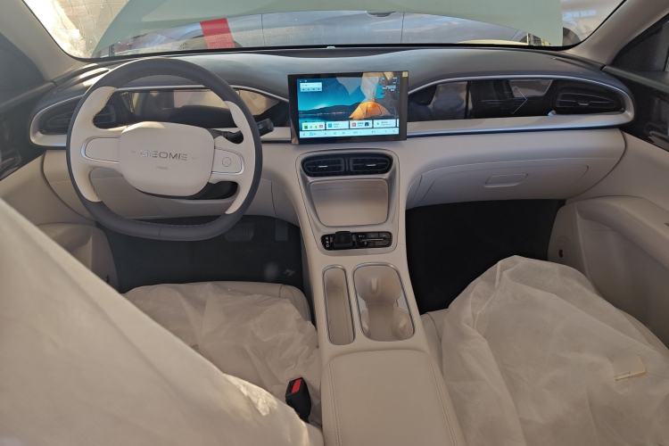 Used  Geome 2025 310km Youth Edition
