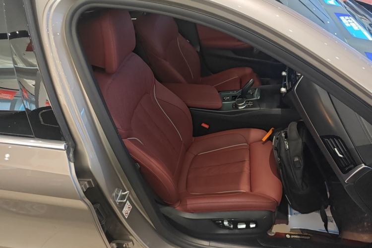 Used BMW 5 Series New Energy 2021 535Le Pioneer Edition M Sport Package
