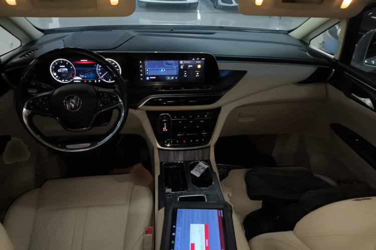 Used Buick GL8 2023 ES Lu Zun Deluxe Model
