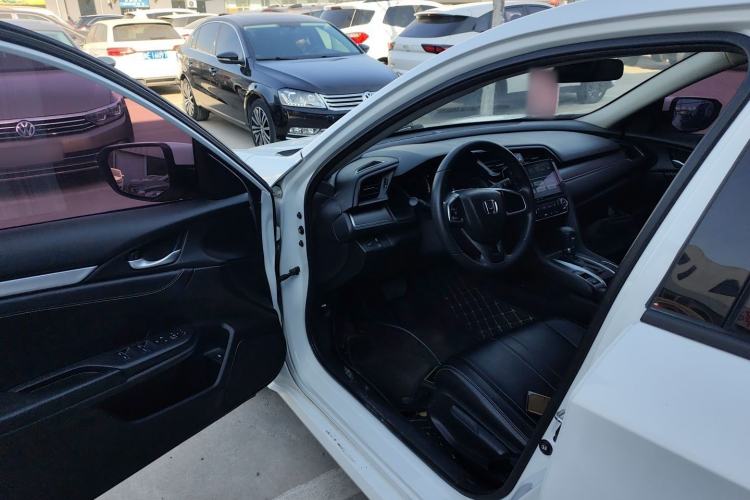 Used Honda Civic 2016 180TURBO CVT Comfort Version