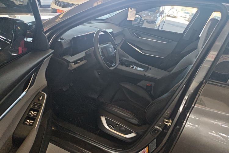 Used Changan CS75 PLUS 2022 2nd Generation 1.5T Automatic Prestige Version
