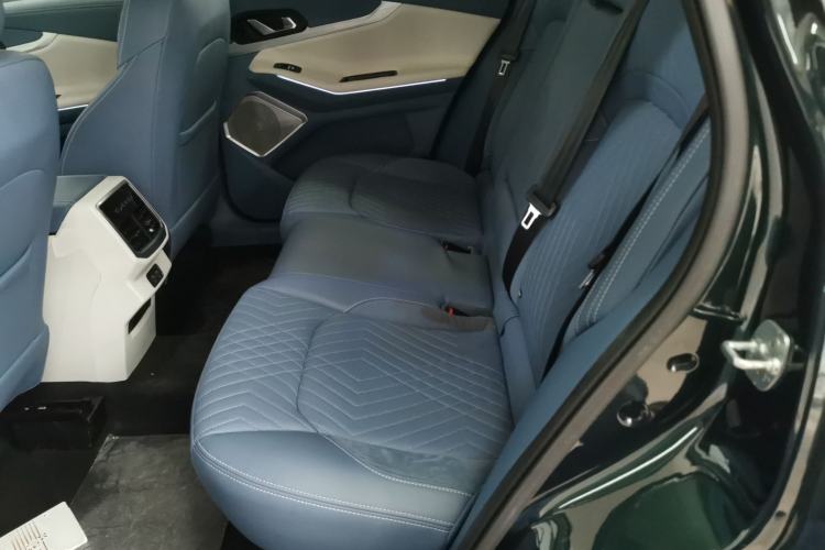 Used  Lingyun 2023 400T Four-Wheel Drive Star Prestige Edition